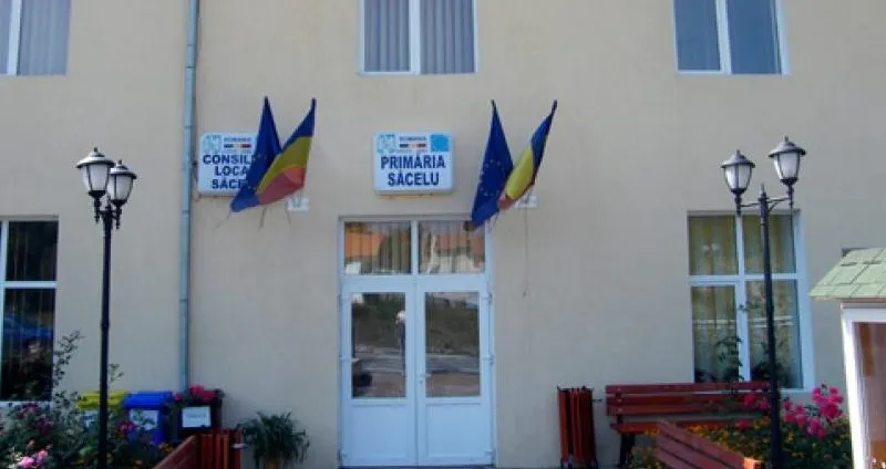 Percheziții la o primărie din județul Gorj
