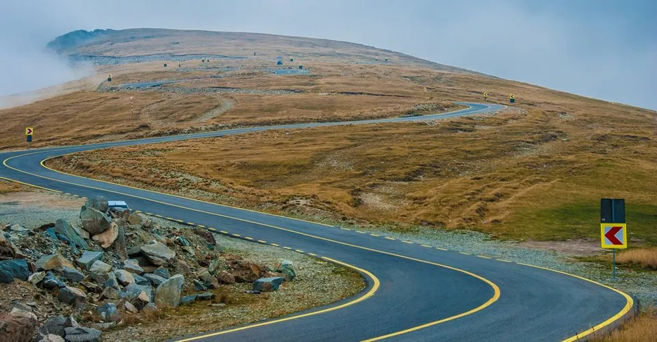 Transalpina, drum închis. Circulația va fi oprită până la primăvară