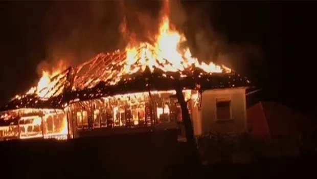 Mai multe case au luat foc de Ziua Națională în Gorj