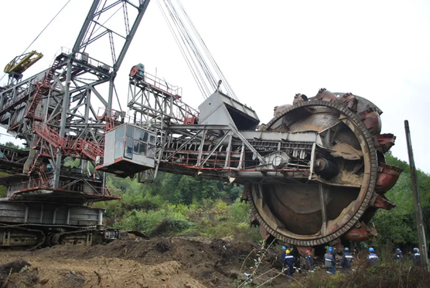 Un miner și soția acestuia au fost prinși cu bunuri furate dintr-o carieră