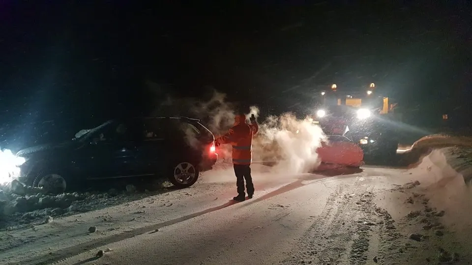 A fost închis din nou drumul spre Rânca. Cod portocaliu de viscol!