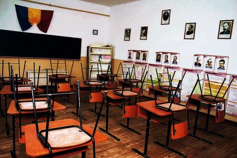 Într-o școală din Gorj, reabilitată cu o jumătate de milion de lei, învață doar 12 elevi
