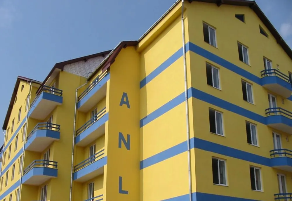 Două blocuri noi la Târgu Cărbunești
