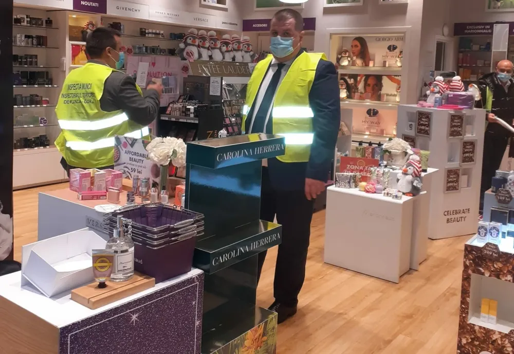 15 inspectori ITM Gorj, în control la mall-ul din Târgu Jiu