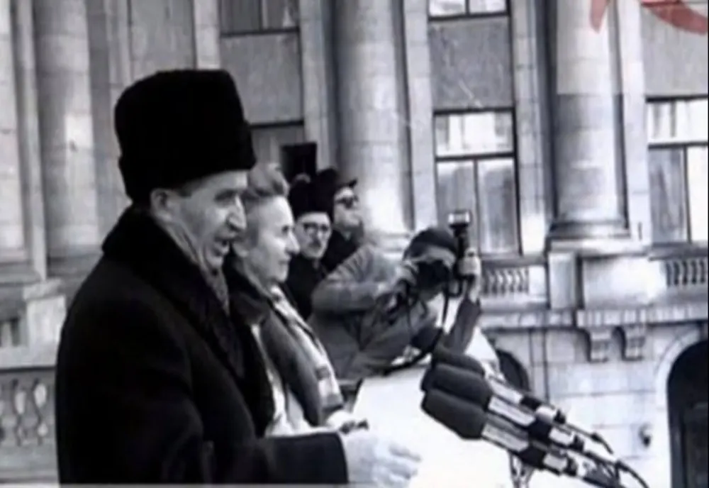 Cu Ceaușescu în suflet. Ce i-a scris "Conducătorului Iubit" un primar din Gorj care avea 3 ani la căderea regimului comunist