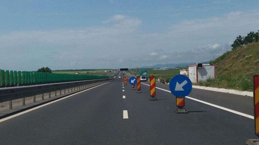 România rămâne în urmă la infrastructură: doar 131 km de autostradă inaugurați și zeci de mii de kilometri de drumuri degradate