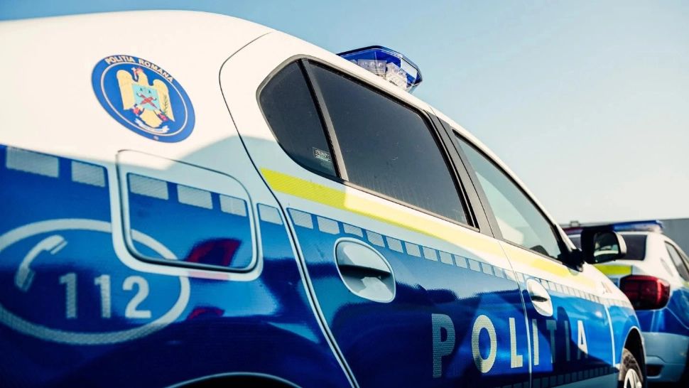 Momente de coșmar pentru o adolescentă din Gorj chiar de 8 Martie. A fost bătută și forțată să intre în portbagajul mașinii fostului iubit