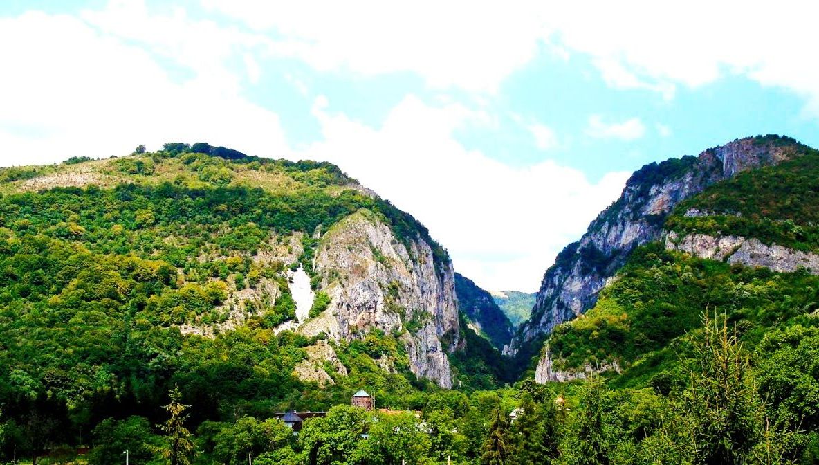 Două localități din Gorj ar putea deveni stațiuni turistice