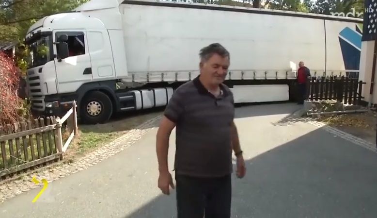 Șoferul unui camion din Gorj, ”vedetă” în Germania | VIDEO