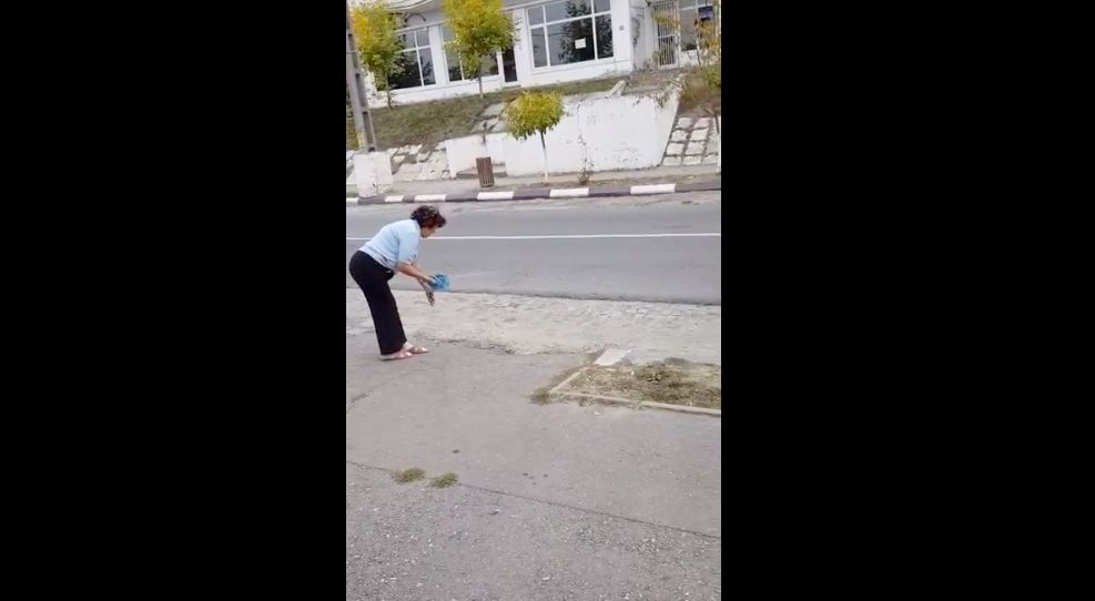 Ce a pățit o femeie din Cărbunești care a aruncat cioburi pe un loc de parcare