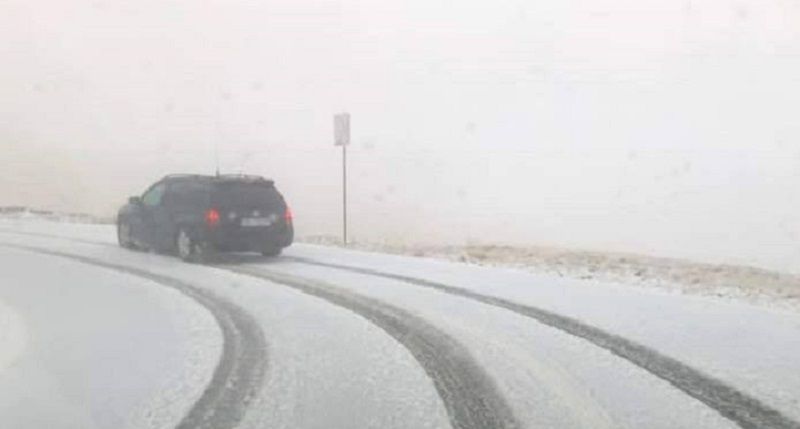 A nins pe Transalpina. Șoseaua rămâne deschisă