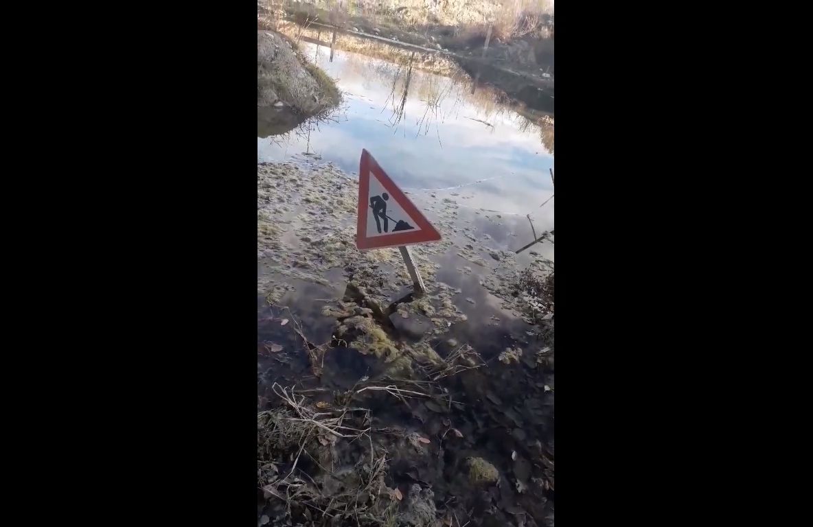 Încă un râu poluat în Gorj: Canalizarea din Baia de Fier se varsă în Galbenu | VIDEO