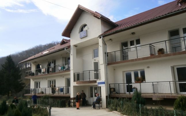 Anchetă în cazul unei bătrâne din Gorj care ar fi fost mușcată de șobolani