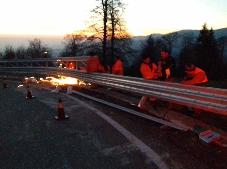 Schimbări importante pe Transalpina: Se montează parapeți, se plantează copaci