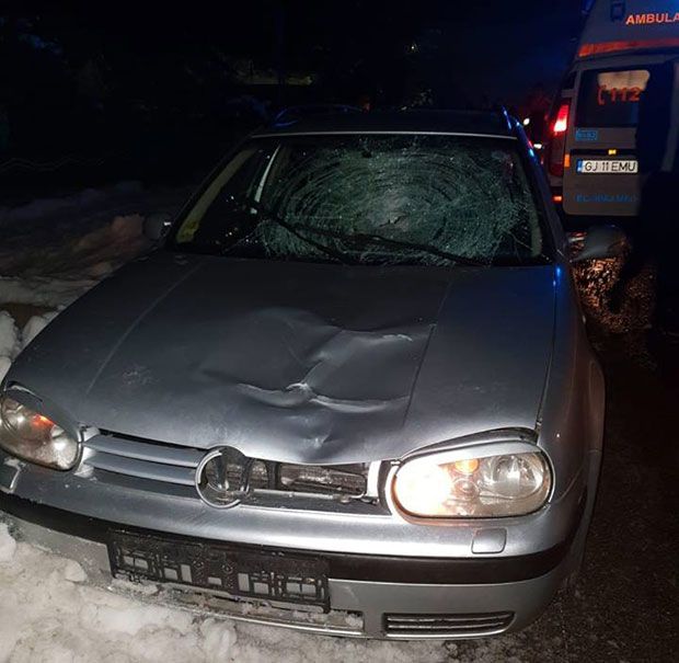 Încă o bătrână a fost lovită de o mașină în Gorj