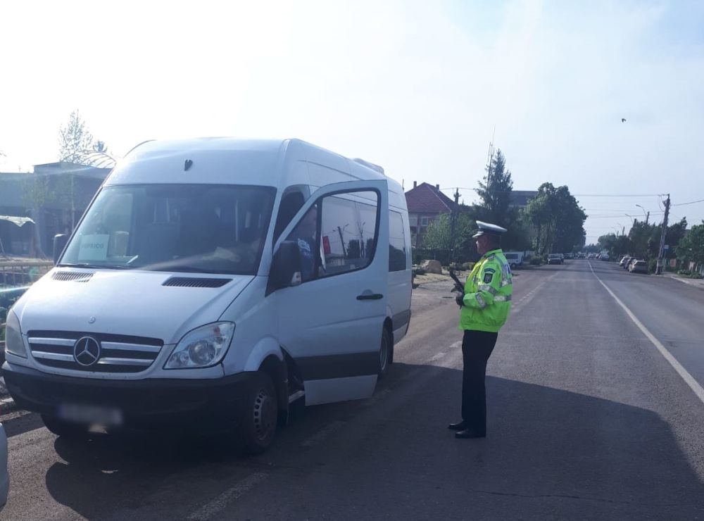 Polițiștii gorjeni au ”împărțit” multe amenzi de Paște