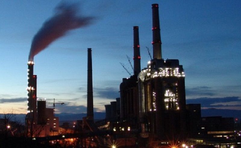 Becuri de peste 300.000 de lei pentru Complexul Energetic Oltenia