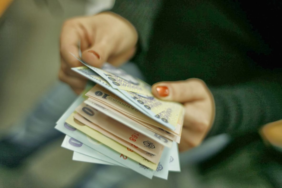 În Gorj se câștigă mai puțin decât în restul României