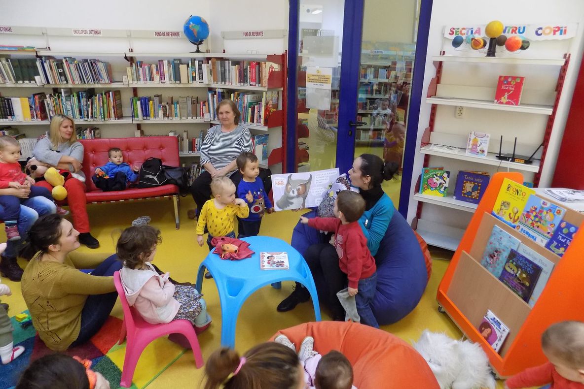 Furt la bibliotecă, în Târgu Jiu!