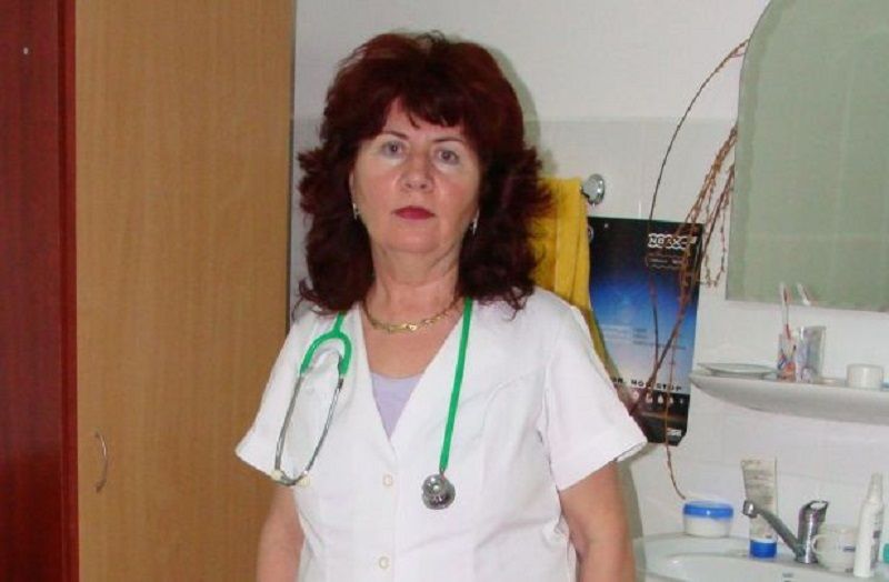 Medic din Gorj trimis în judecată pentru înșelăciune