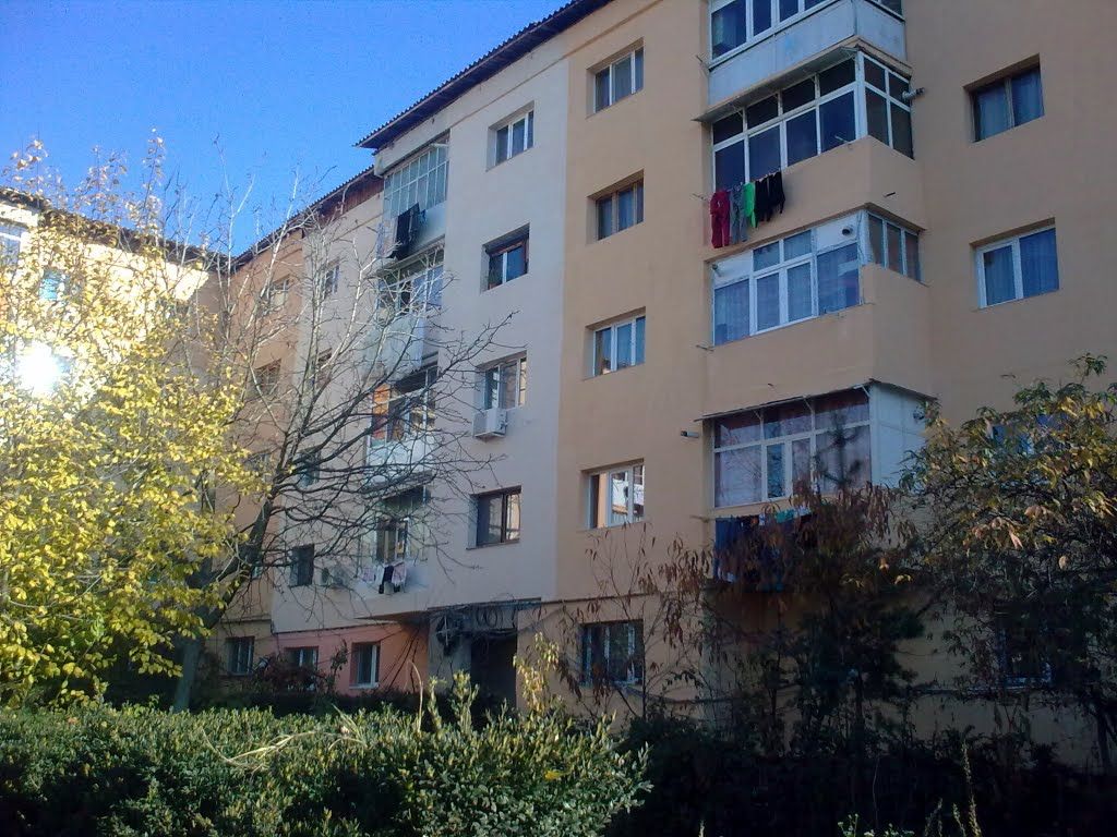 Consiliul Județean Gorj vinde două apartamente la Târgu Jiu