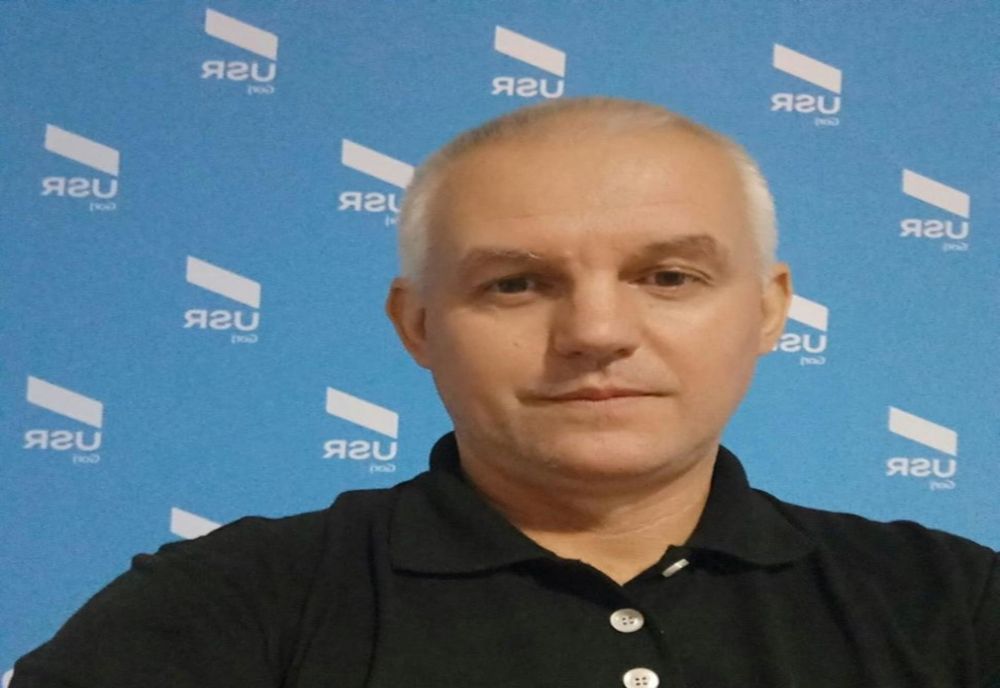 Președintele USR Târgu Jiu s-a mutat din țară