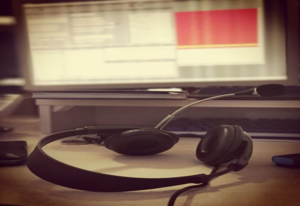 Tânăr din Gorj, amendat pentru un apel fals la 112