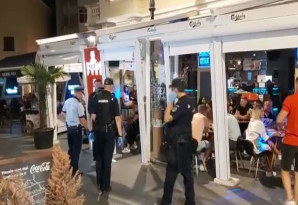 Incident la o terasă din Târgu Jiu: Tânără bătută de un bărbat care a lovit-o cu un pahar în cap