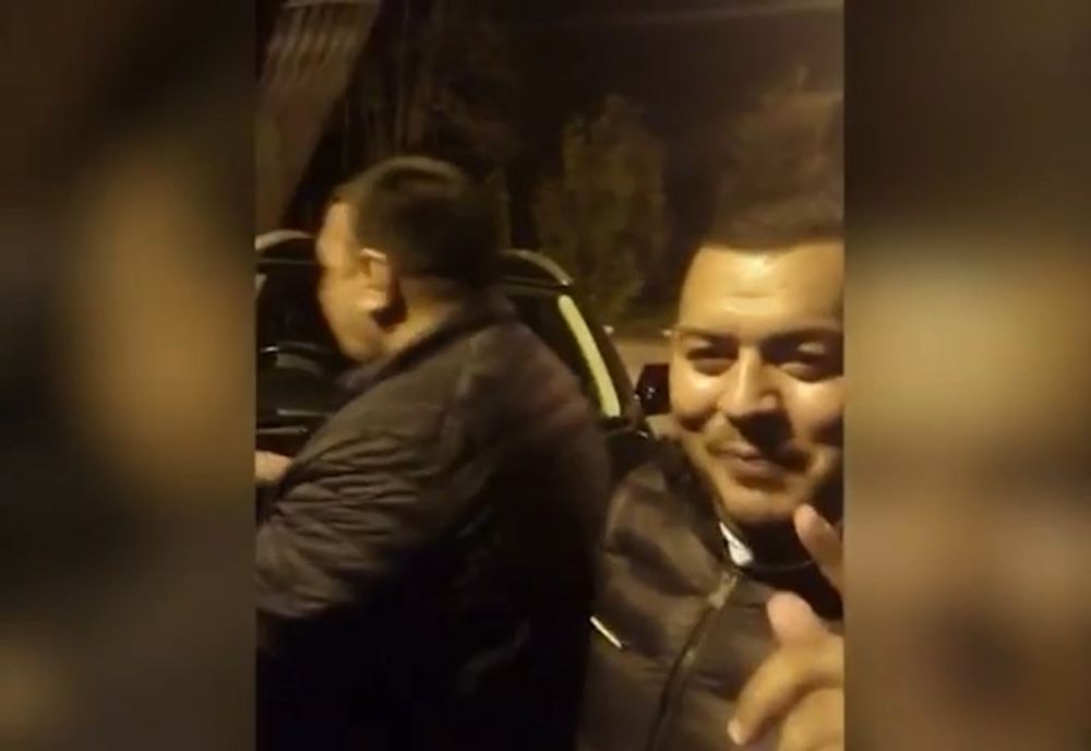 VIDEO. Primarul din Motru, chef în stradă cu lăutarii