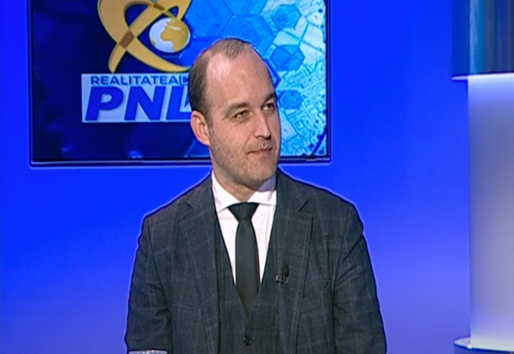 S-a făcut de râs. Ministrul gorjean al Finanţelor nu ştie cât e salariul minim pe economie