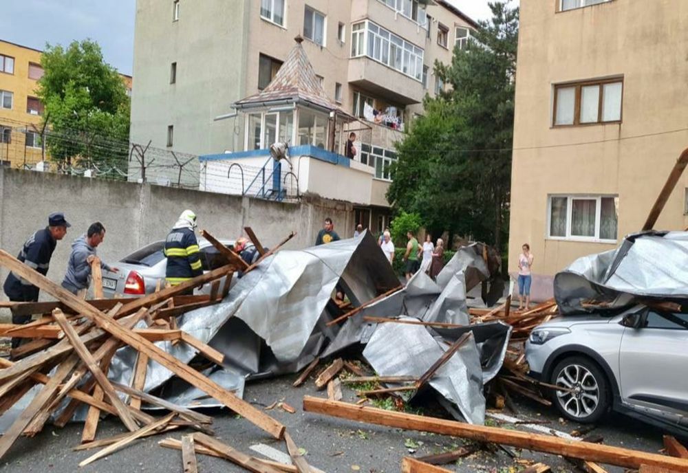 BILANŢUL codului roşu de furtuni, în Gorj