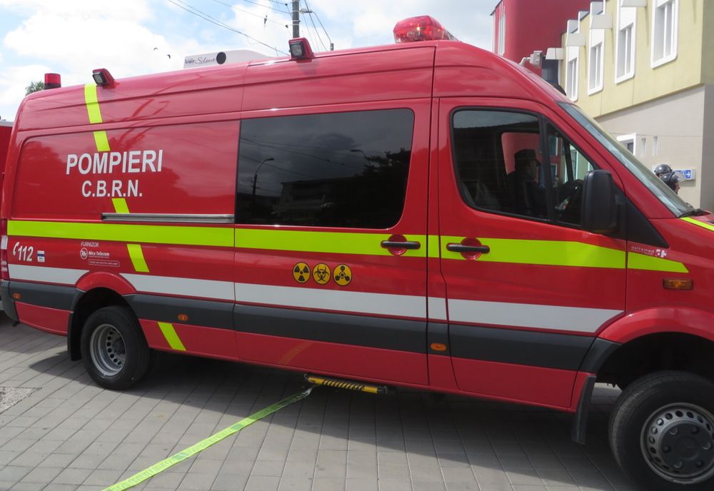 Gorj: Copil de cinci ani, rănit în explozia unei butelii