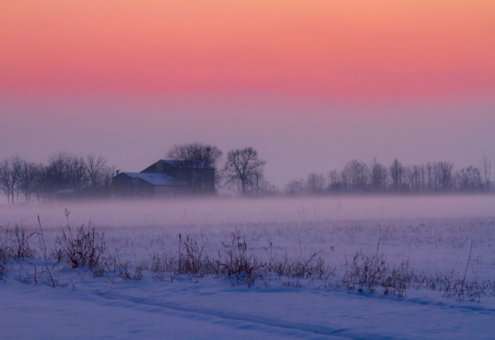 Ceață pe mai multe artere rutiere duminică dimineața