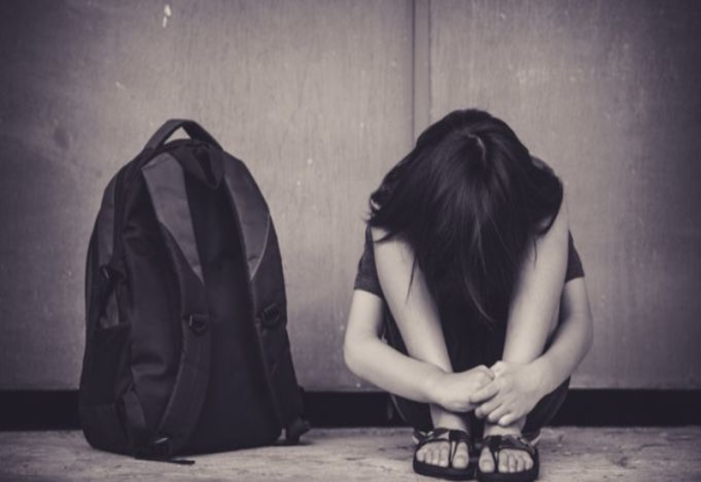 Minoră din Mehedinţi, exploatată sexual de doi tineri, în Gorj. Cei doi au fost săltaţi de DIICOT