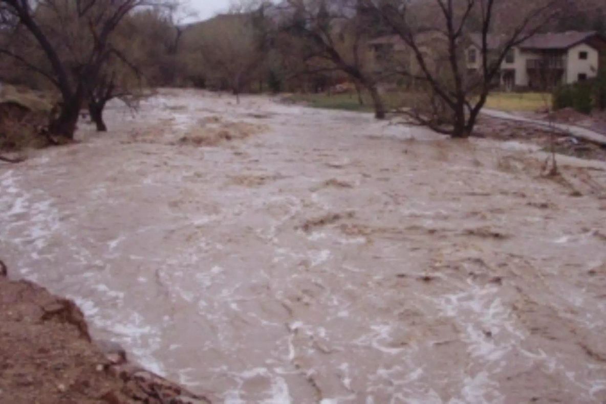 Cod galben de INUNDAȚII în patru județe. Avertismentul hidrologilor: „Urmează viituri rapide și posibile depășiri ale cotelor de atenție”