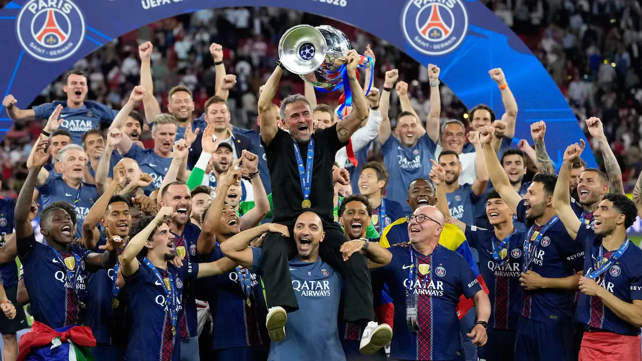 PSG a învins Barcelona cu 4-2 în Liga Campionilor. Liverpool, victorie spectaculoasă cu Villarreal, după ce a fost condusă cu 0-2