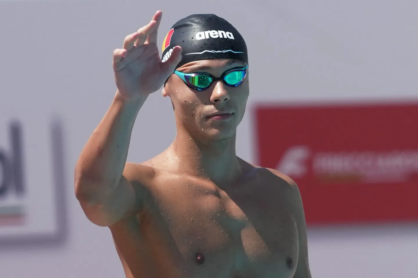 David Popovici, favorit absolut la Europenele de la Paris. Experții nu văd rival pentru aur
