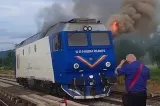 Călătorie de coșmar spre Varna și Istanbul: trenul plecat din București a mers 115 kilometri în șase ore. Locomotiva a luat foc