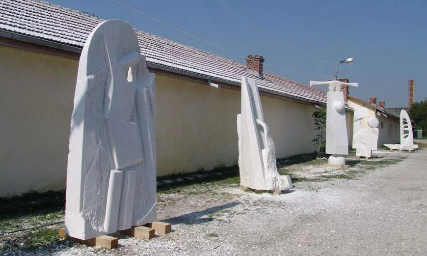 sculpturi