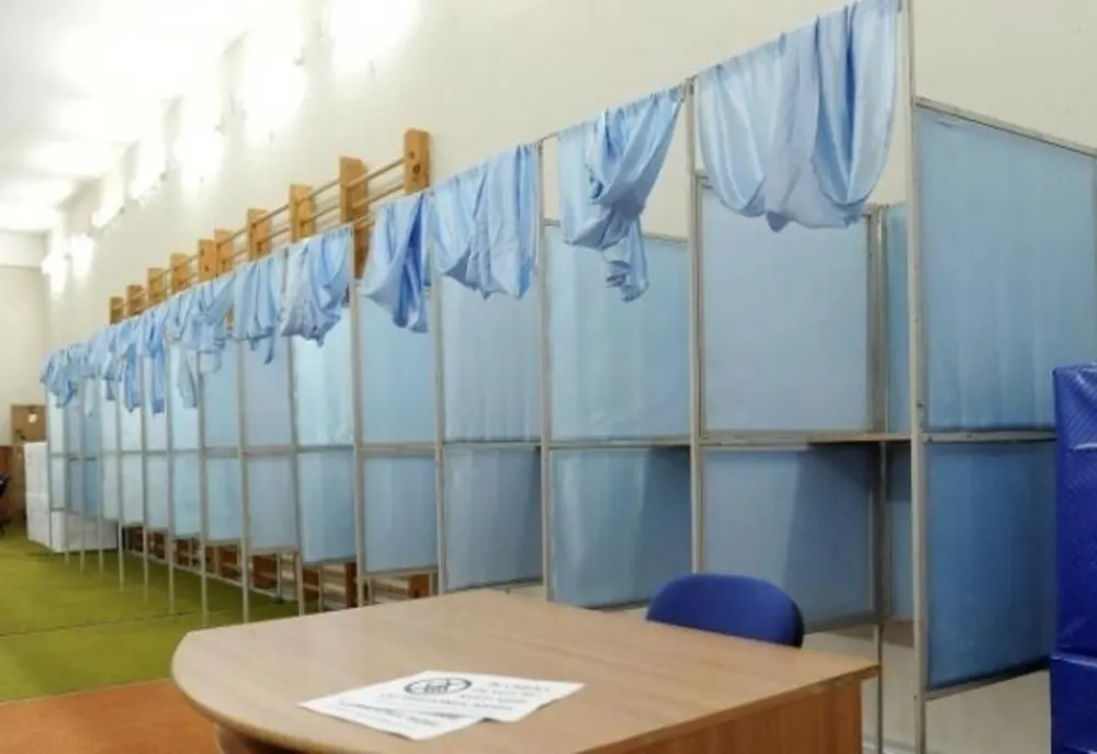 Alegeri prezidențiale 2019. Doar patru mii de gorjeni au votat până la ora 8:00!