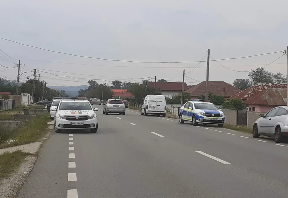 Un bărbat din Gorj a murit după ce a căzut de pe acoperişul unei case