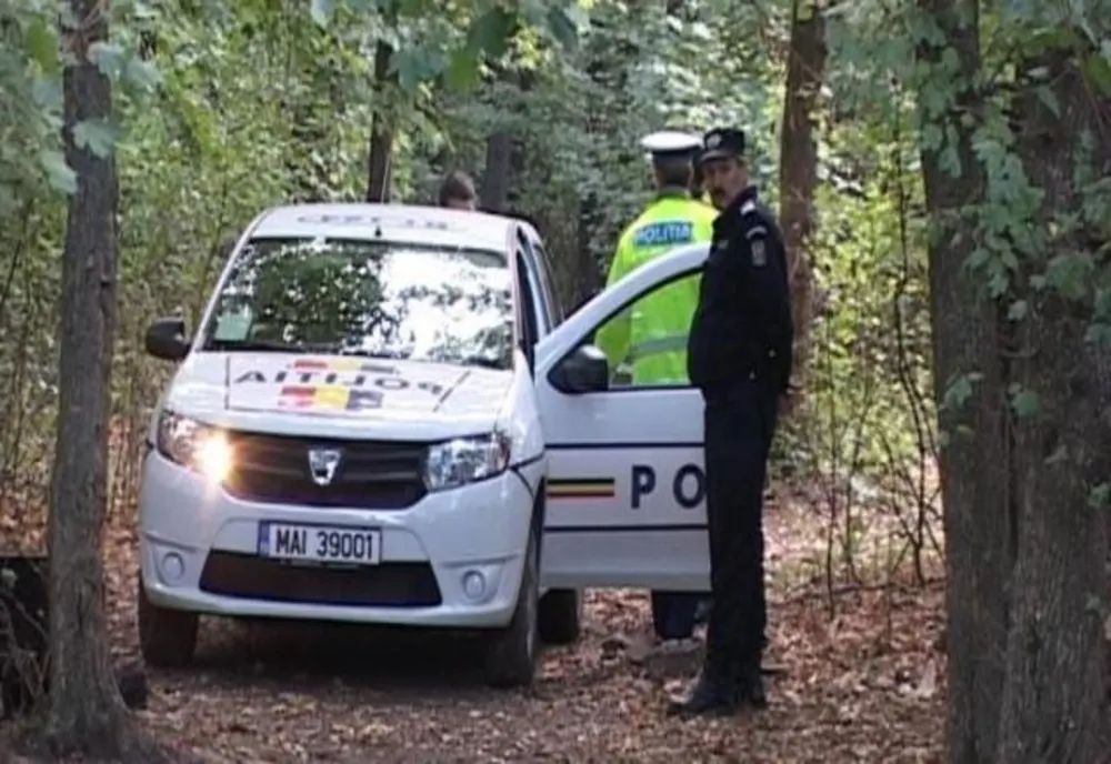 Dosar penal pentru doi primari din Gorj, care au blocat drumul pădurarului cu o căruţă