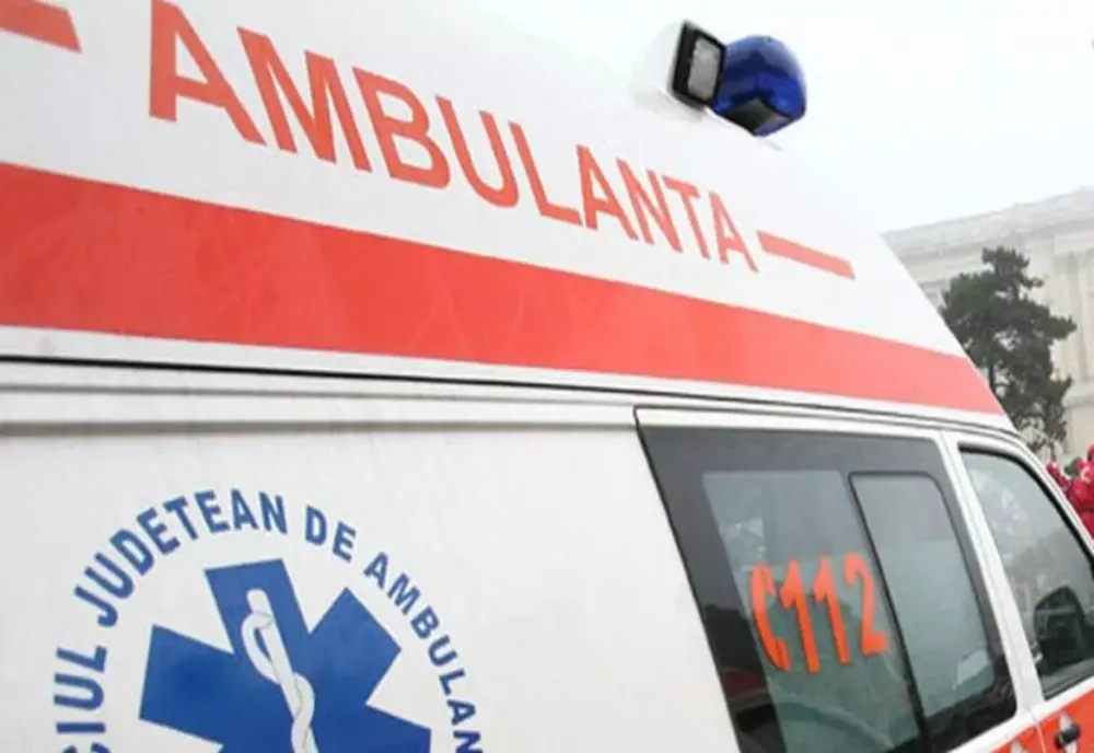Patru persoane, printre care și un minor, rănite într-un accident pe DN1, la Sinaia
