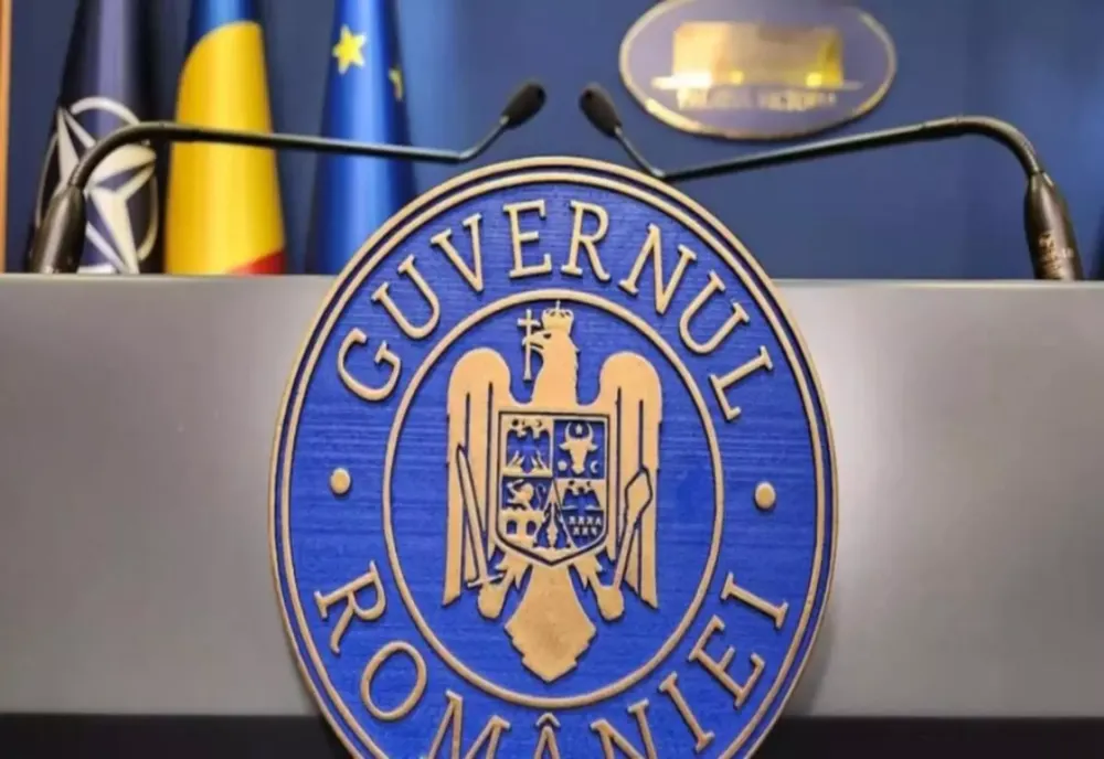EXECUTIVUL „ESTE OBLIGAT PRIN LEGE SĂ MAJOREZE SALARIUL MINIM”