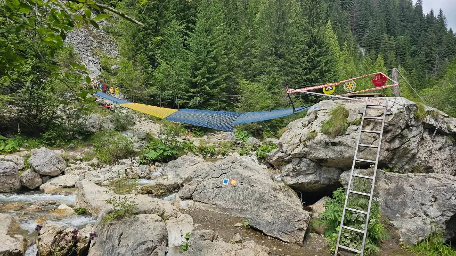 Salvamont Gorj organizează o zi de alpinism și escaladă