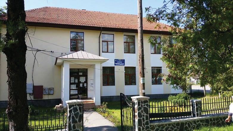 liceu tehnologic baia de fier