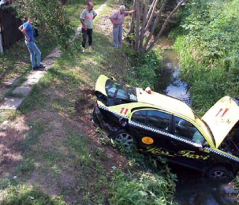 accident taxi