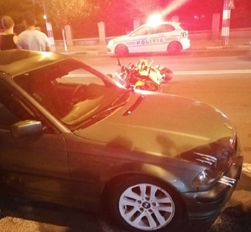 accident poarta sarutului