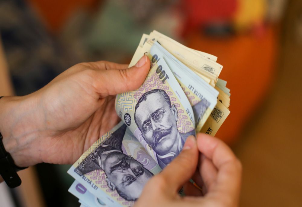 Câți bani câștigă gorjenii? Salariile sunt mult sub media națională