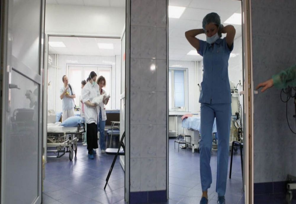 Tot mai multe cazuri de COVID-19 în Gorj. Două cariere minere rămân închise din cauza virusului